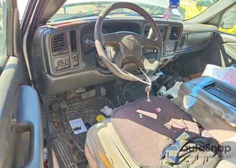 2006 Chevrolet Silverado C2500 Heavy Duty z USA, uszkodzony, nr VIN 1GCHC24U26E155468